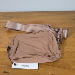 ODODOS Brown Nylon Fanny Pack Belt Bag Adjustable Strap NEW Without Tags